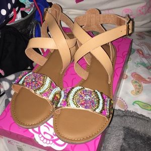 NWT SANDALS